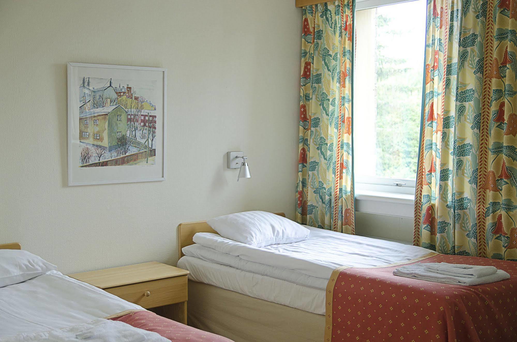 Sunderby Folkhoegskola Hotell & Konferens Лулео Экстерьер фото