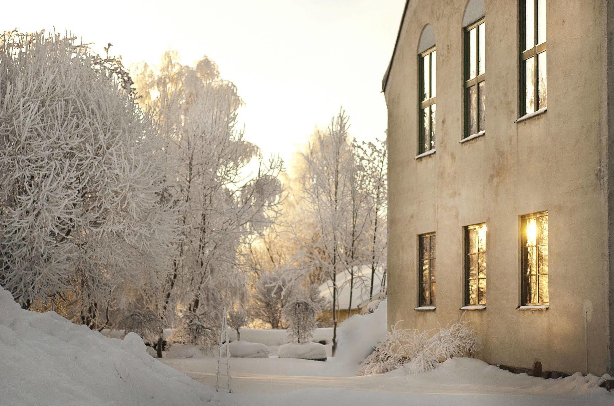 Sunderby Folkhoegskola Hotell & Konferens Лулео Экстерьер фото